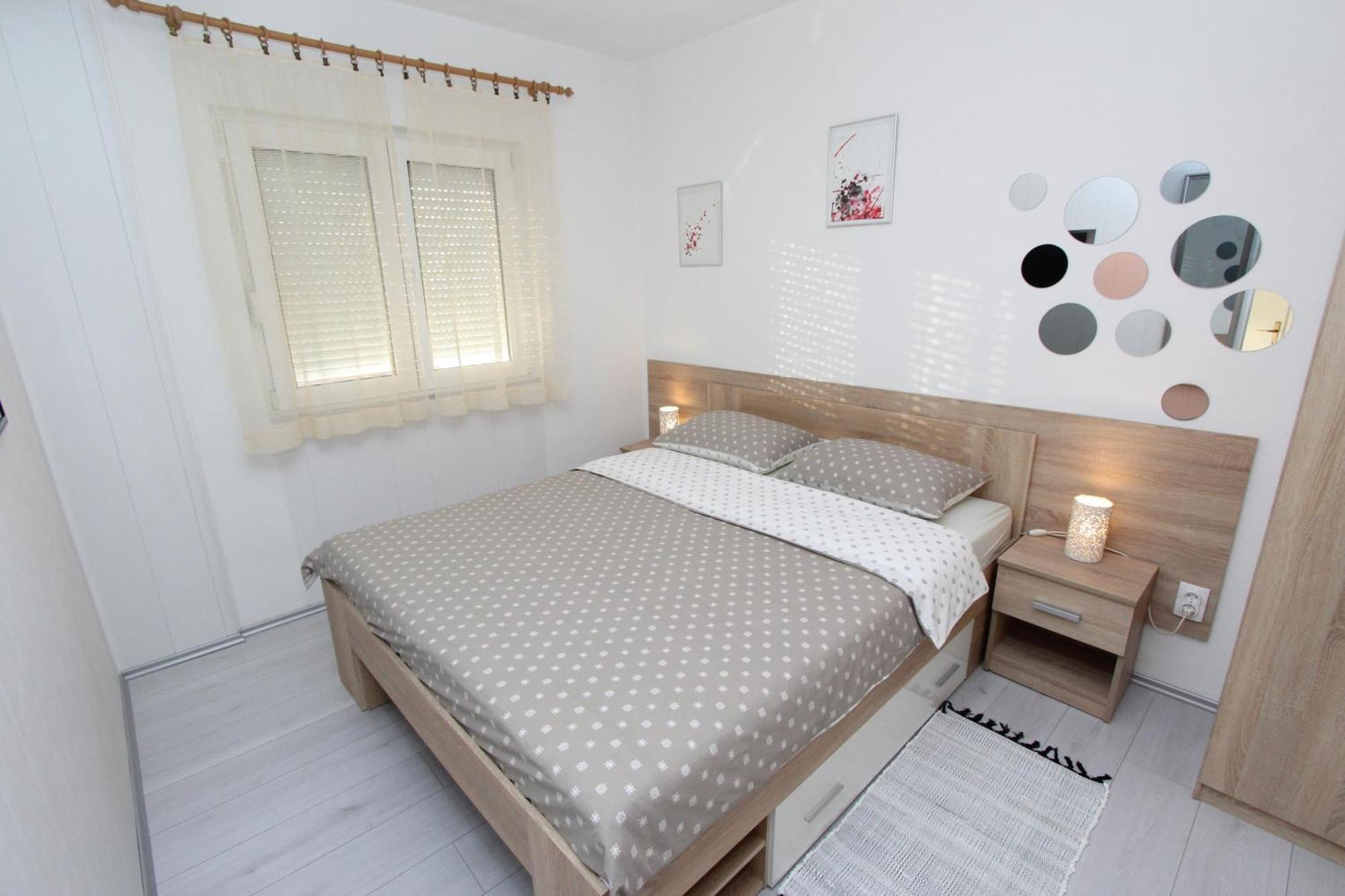 Apartments And Room Eva Ρόβινι Εξωτερικό φωτογραφία